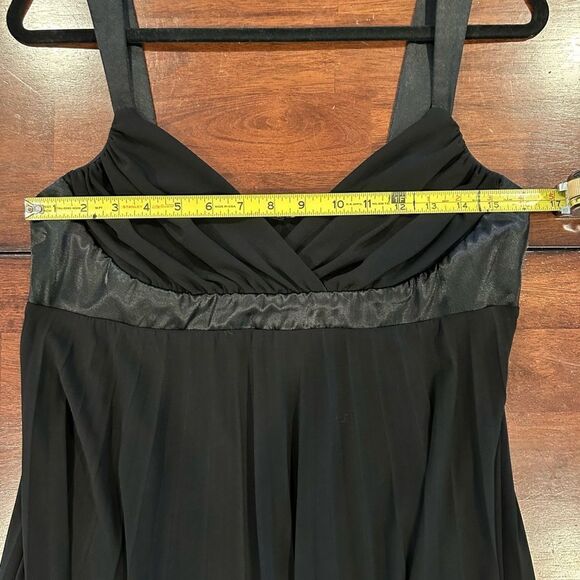 J.F.W. Dress   - Picture 4 of 6